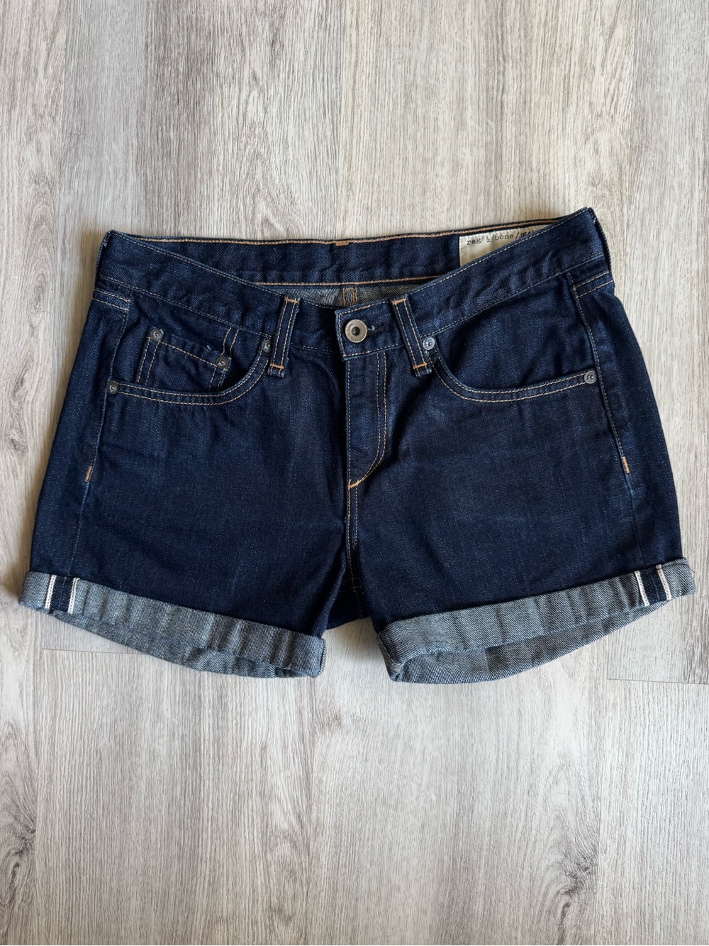 Rag & Bone Dark Denim Raw Selvage Mid - Low Rise Cuffed Up Jeans Shorts Size 25